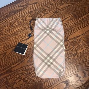 Brand new Burberry slipper bag/small bag